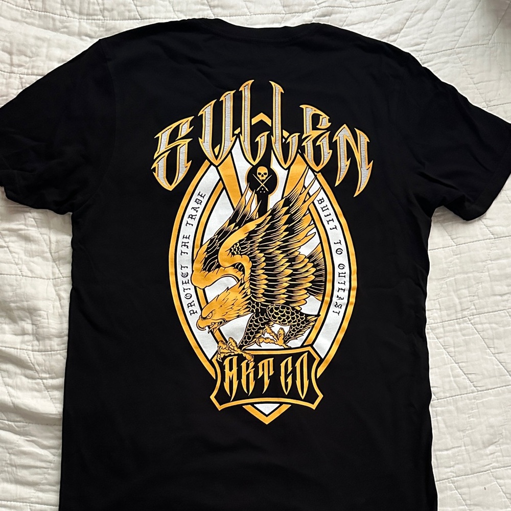 Sullen Men's Black and Gold Graphic Tee